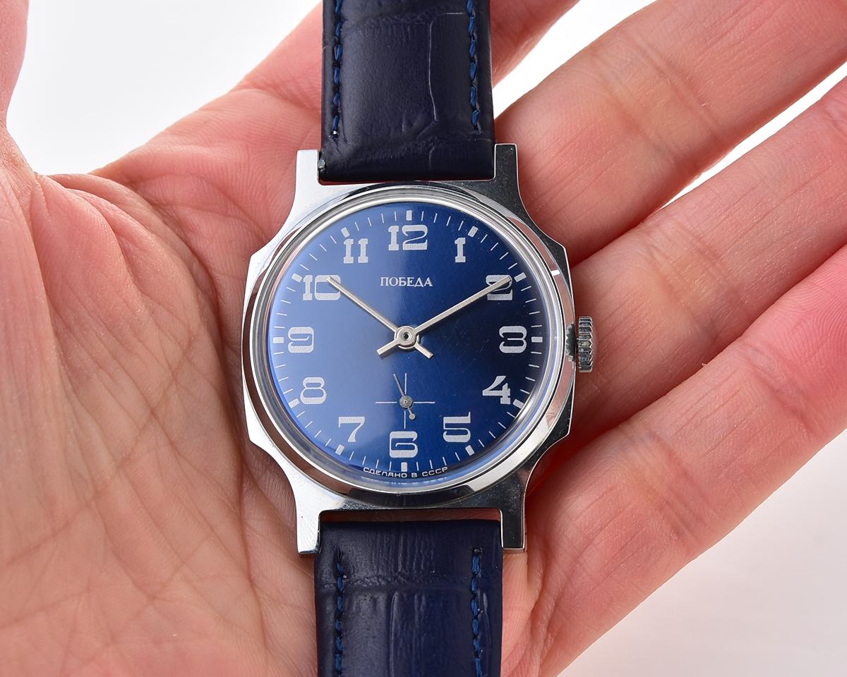 TIME CAPSULE: Soviet mechanical POBEDA watch in box – New Old Stock(NOS)!