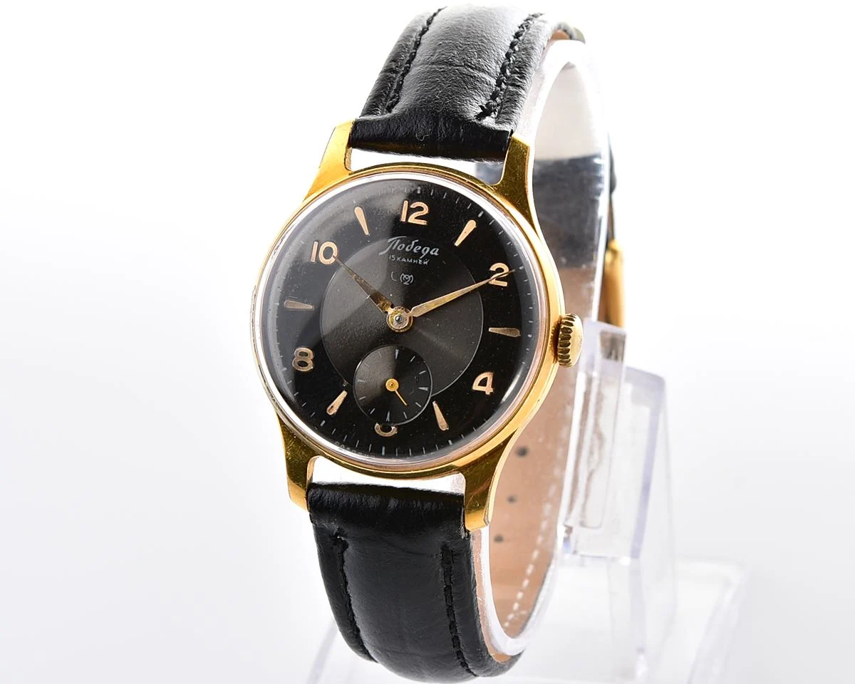 Excellent vintage gold-plated Soviet mechanical Pobeda, 2MChZ from the 1950s