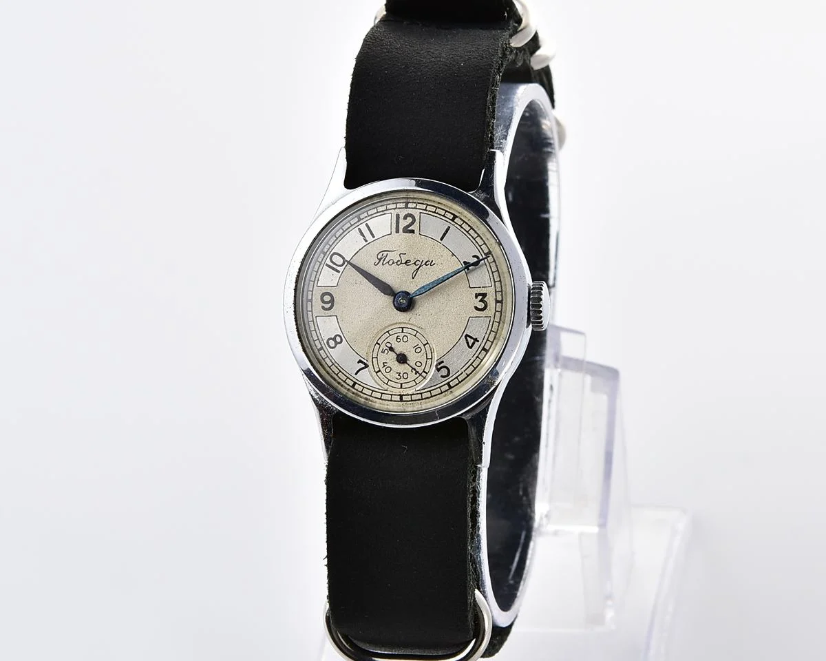 Vintage Soviet mechanical watch Pobeda, ZiM factory, the 3rd quarter of 1953!