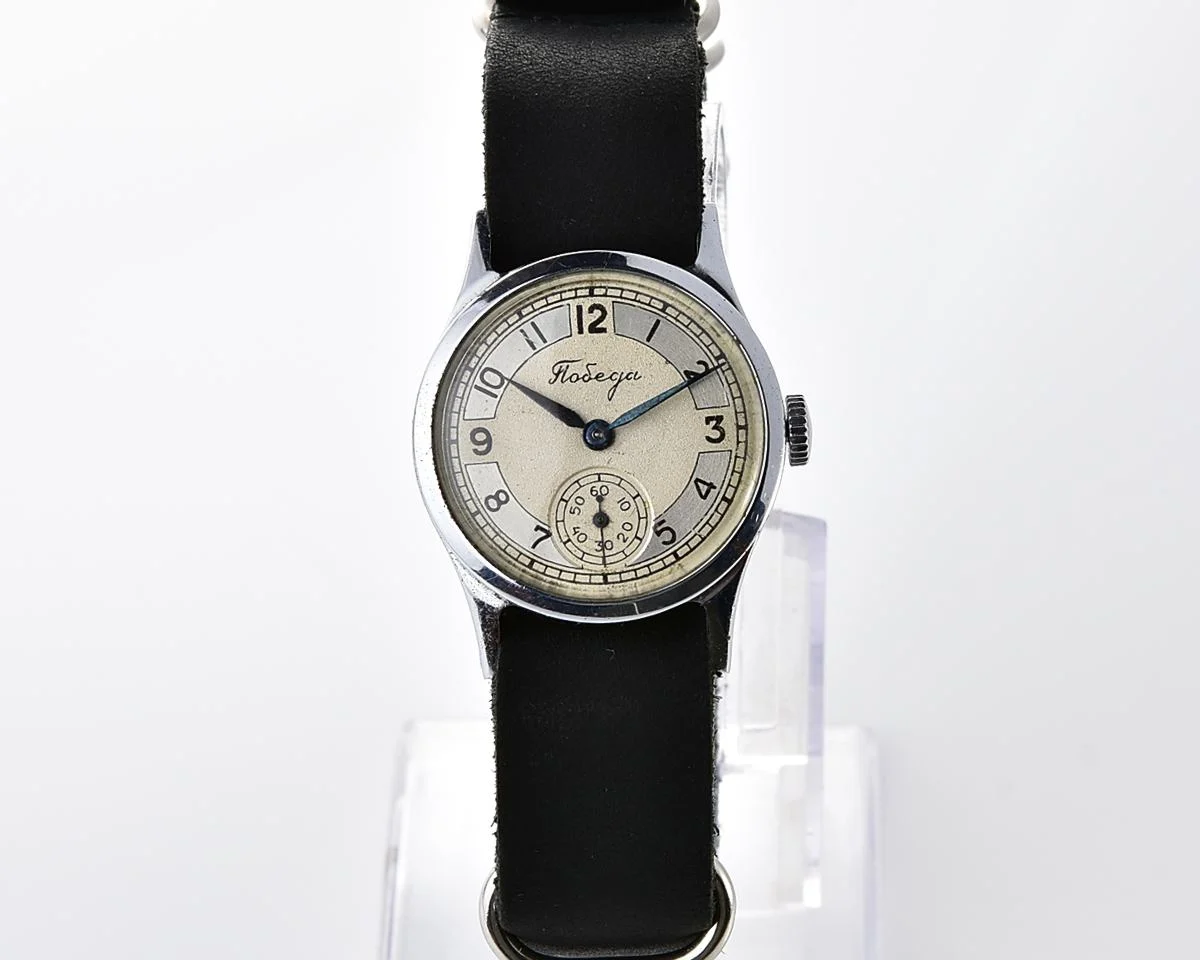 Vintage Soviet mechanical watch Pobeda, ZiM factory, the 3rd quarter of 1953!