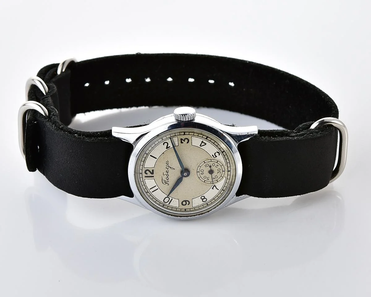 Vintage Soviet mechanical watch Pobeda, ZiM factory, the 3rd quarter of 1953!