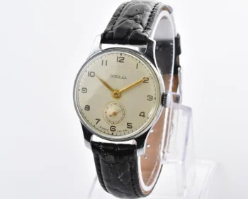 Vintage Soviet mechanical Pobeda watch, 2MChZ from the 1st quarter 1956!