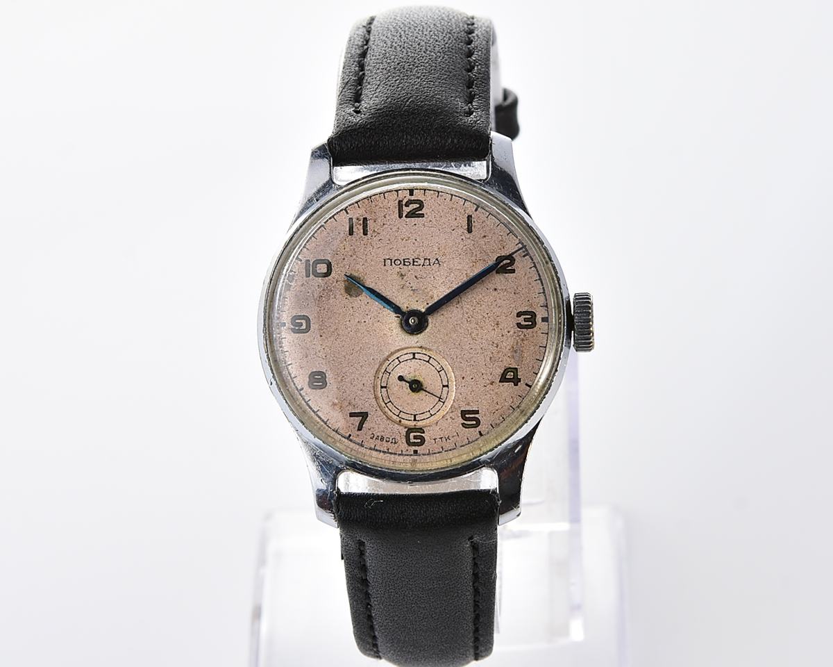 Vintage Soviet mechanical watch 1MChZ POBEDA from the 2nd quarter of 1953