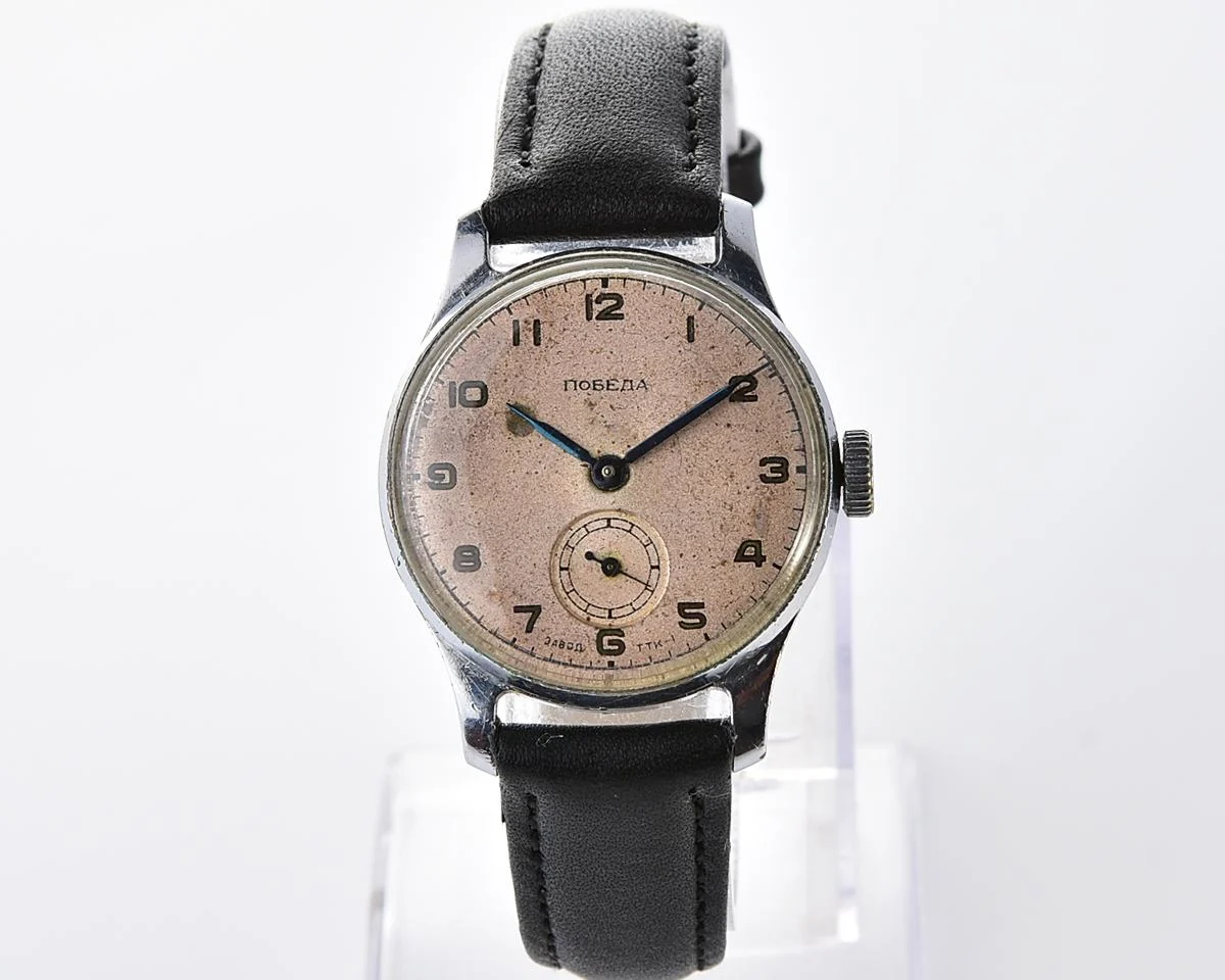 Vintage Soviet mechanical watch 1MChZ Pobeda from the 2nd quarter of 1953