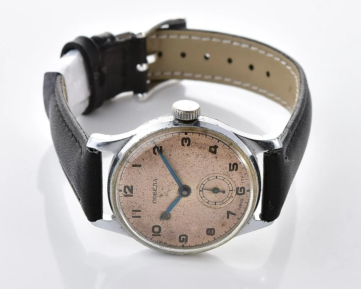 Vintage Soviet mechanical watch 1MChZ Pobeda from the 2nd quarter of 1953
