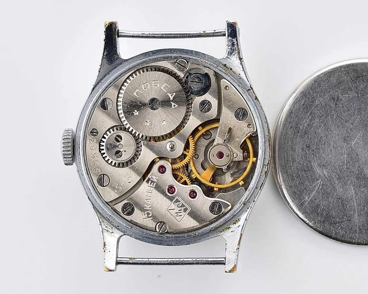 Vintage Soviet mechanical watch Pobeda, 1MChZ, the 3rd quarter of 1951!
