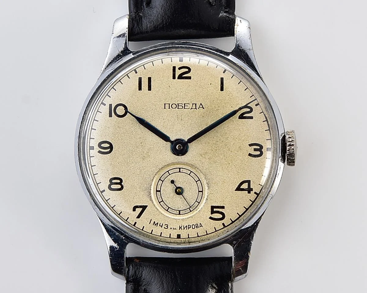 Vintage Soviet mechanical watch Pobeda, 1MChZ factory, the 1st quarter of 1952!