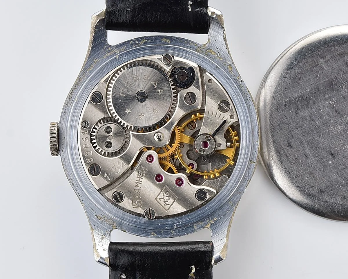Vintage Soviet mechanical watch Pobeda, 1MChZ factory, the 1st quarter of 1952!