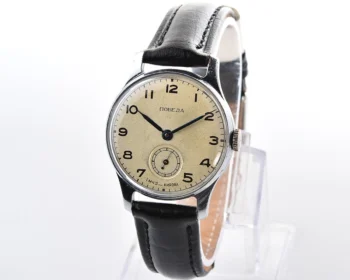 Vintage Soviet mechanical watch Pobeda, 1MChZ factory, the 1st quarter of 1952!