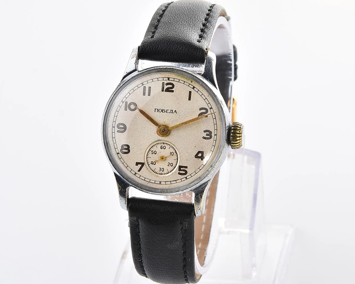 Excellent Soviet mechanical Pobeda watch, ChChZ, the 2nd quarter of 1955