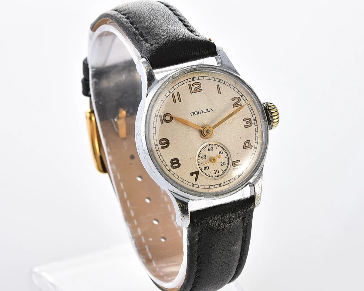 Excellent Soviet mechanical Pobeda watch, ChChZ, the 2nd quarter of 1955