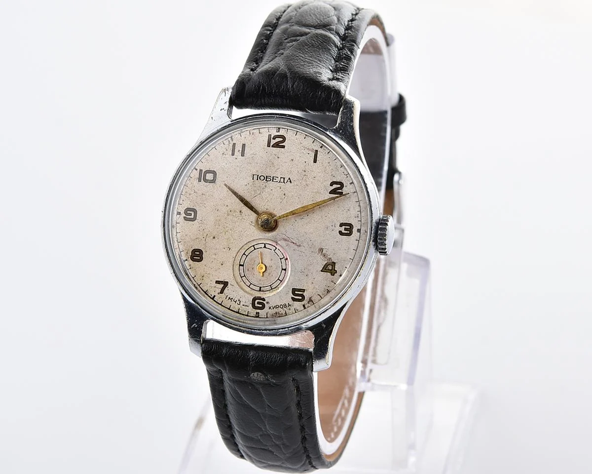 Vintage Soviet mechanical Pobeda wrist watch, 1MChZ, the 2nd quarter 1955