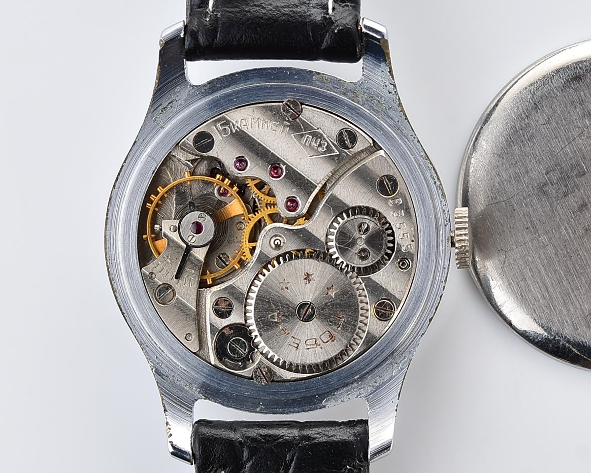 Vintage soviet Pobeda mechanical wristwatch from the 1950s, PChZ - with jewels on dial!