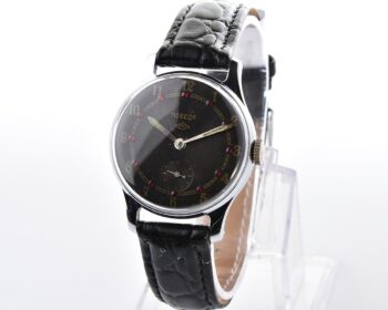 Vintage soviet Pobeda mechanical wristwatch from the 1950s, PChZ - with jewels on dial!