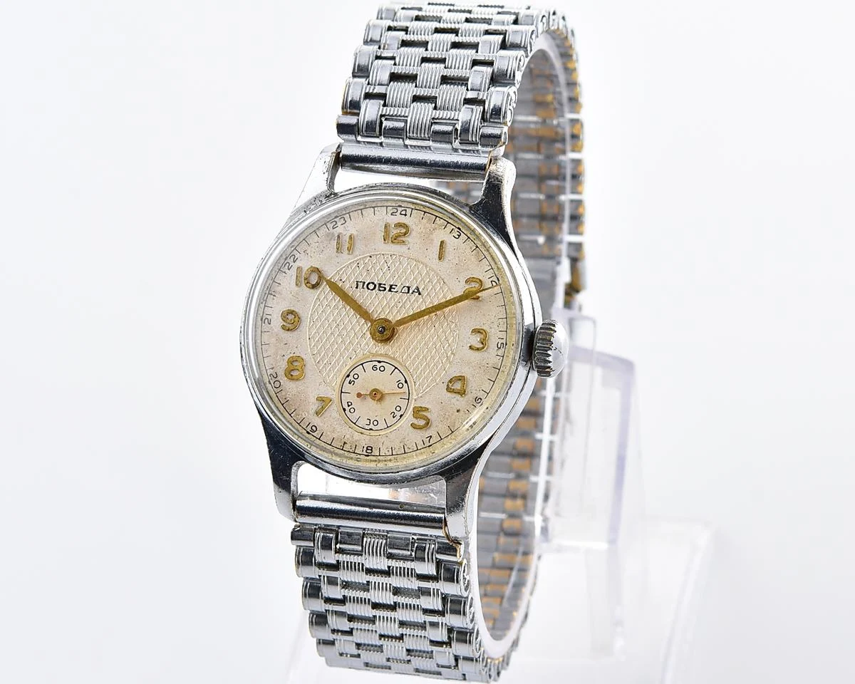 Soviet mechanical Pobeda watch in "hermetic" case, ChChZ, 4th quarter of 1955
