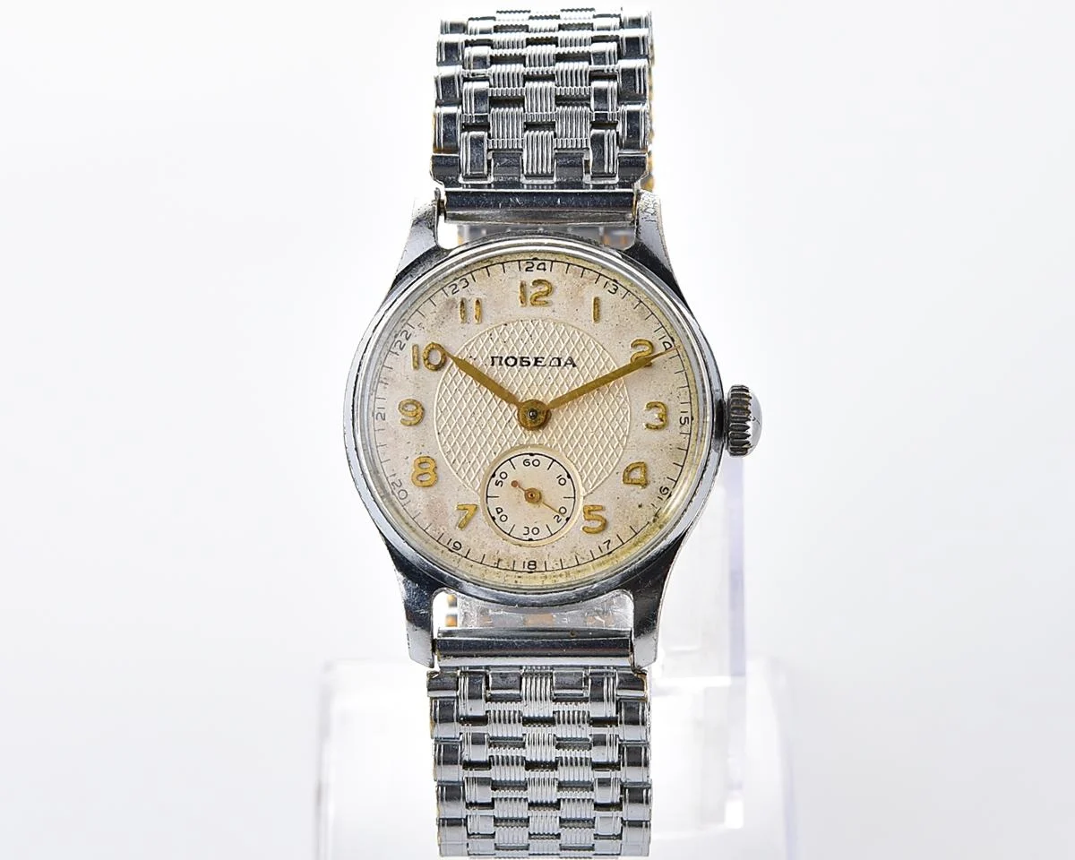 Soviet mechanical Pobeda watch in "hermetic" case, ChChZ, 4th quarter of 1955