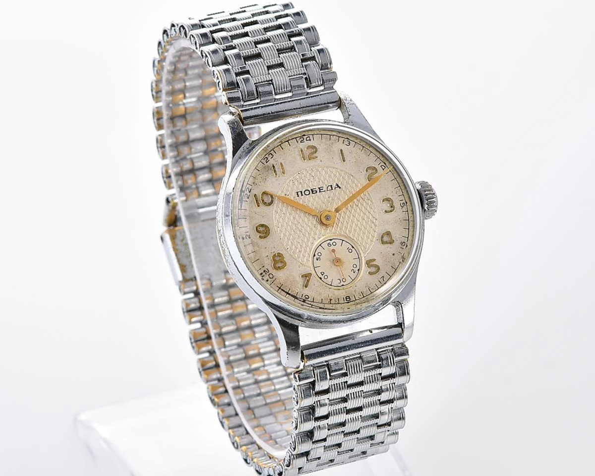 Soviet mechanical Pobeda watch in "hermetic" case, ChChZ, 4th quarter of 1955