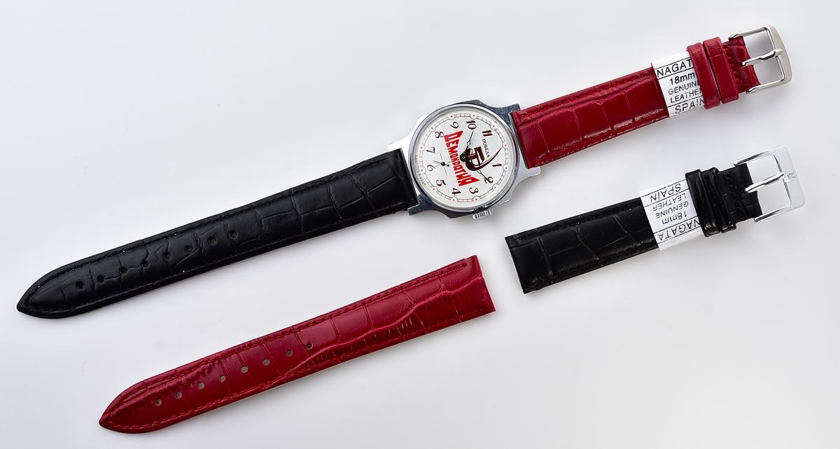 TIME CAPSULE: Soviet mechanical watch POBEDA – Democracy (Hammer and Sickle) – New Old Stock(NOS)!