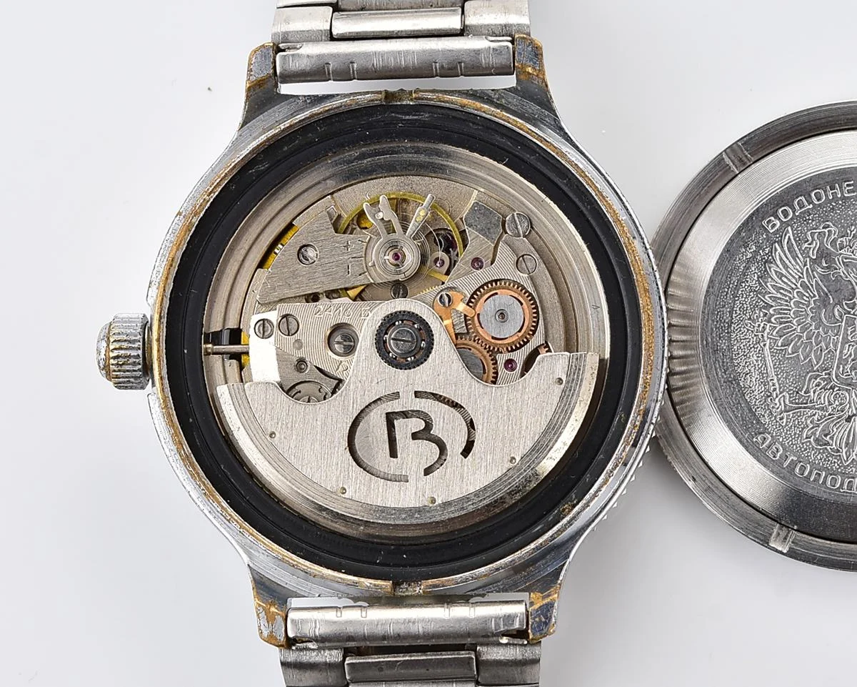 Vostok Amphibia with automatic self winding movement – Submarine captain!