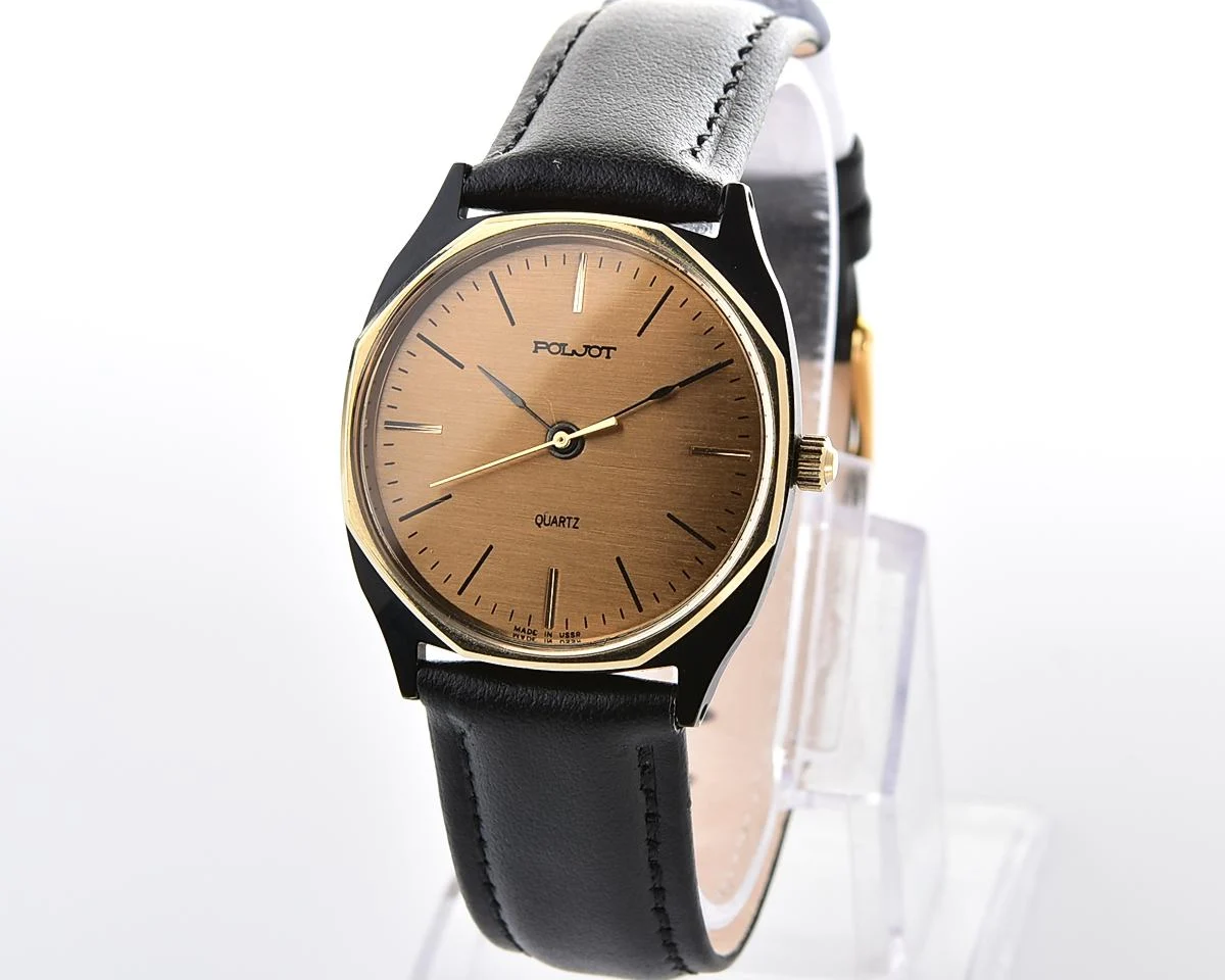 Excellent Soviet Poljot wristwatch with quartz movement