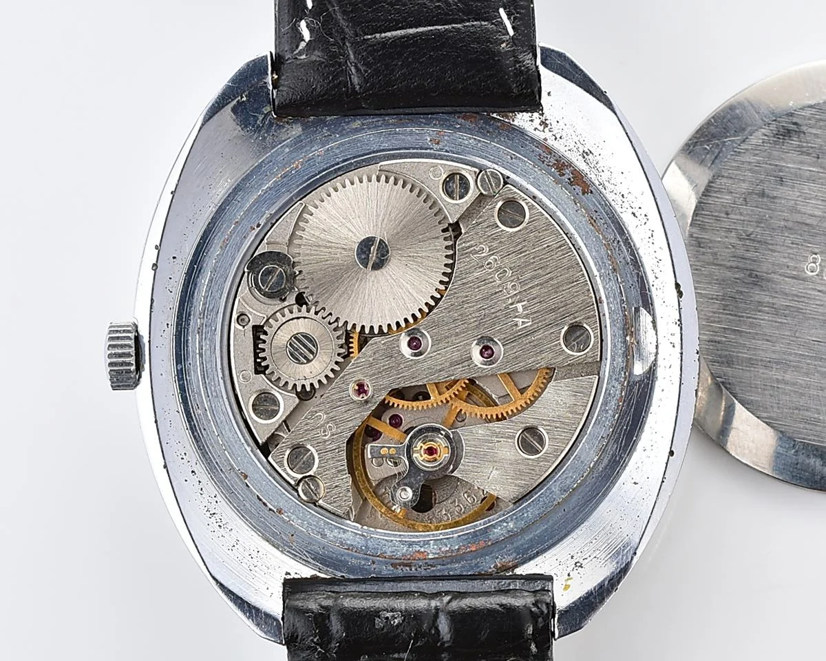 Vintage Soviet Raketa mechanical wristwatch