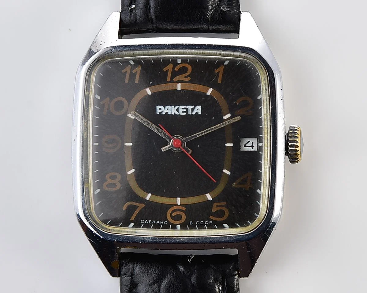 Vintage Soviet Raketa mechanical watch