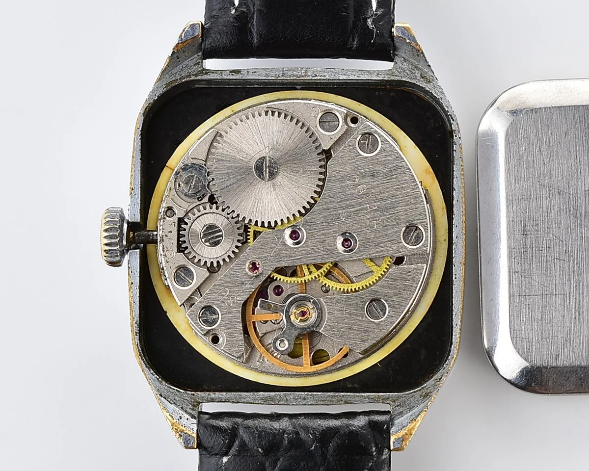 Vintage Soviet Raketa mechanical watch