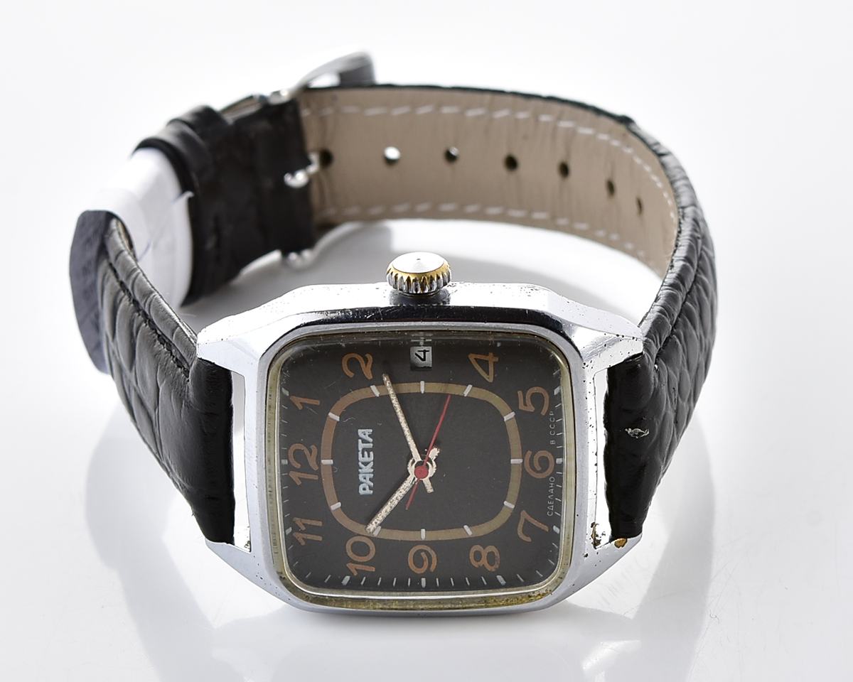 Vintage soviet RAKETA mechanical watch