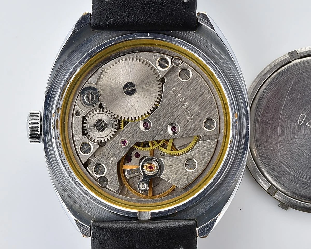 Excellent Raketa-Soyuz Soviet mechanical watch – relic of Soviet space exploration era!