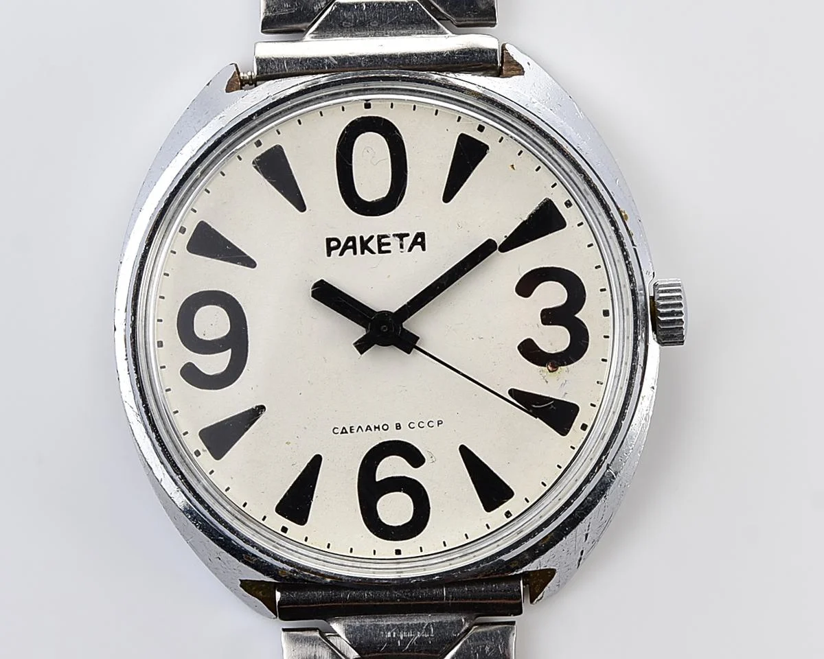 Soviet mechanical wristwatch Raketa "Big Zero"