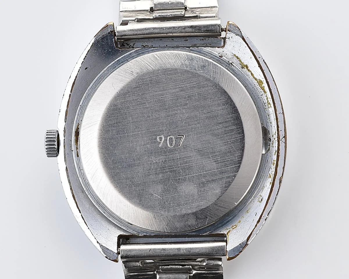 Soviet mechanical wristwatch Raketa "Big Zero"