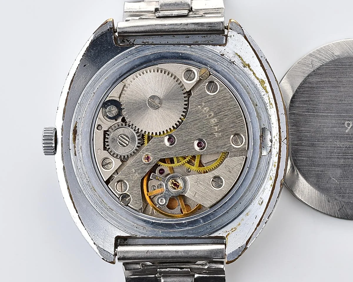 Soviet mechanical wristwatch Raketa "Big Zero"