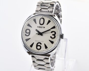 Soviet mechanical wristwatch RAKETA "Big Zero"