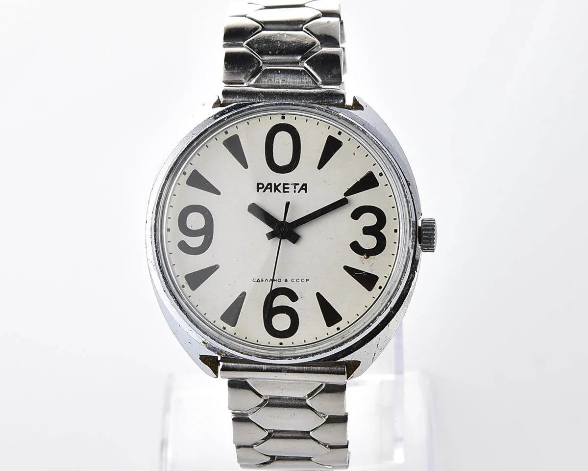 Soviet mechanical wristwatch Raketa "Big Zero"