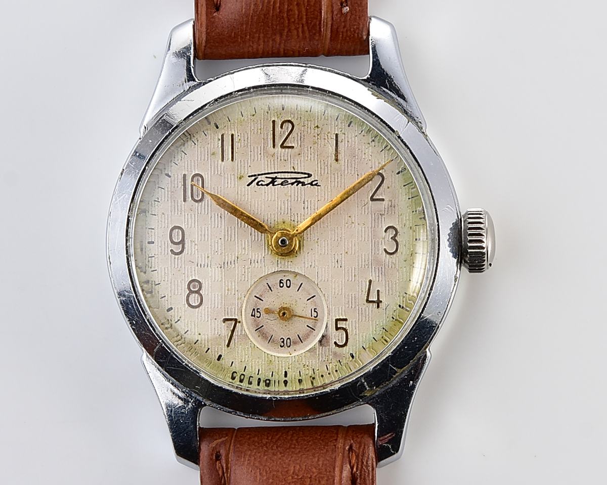 Vintage soviet mechanical RAKETA wrist watch