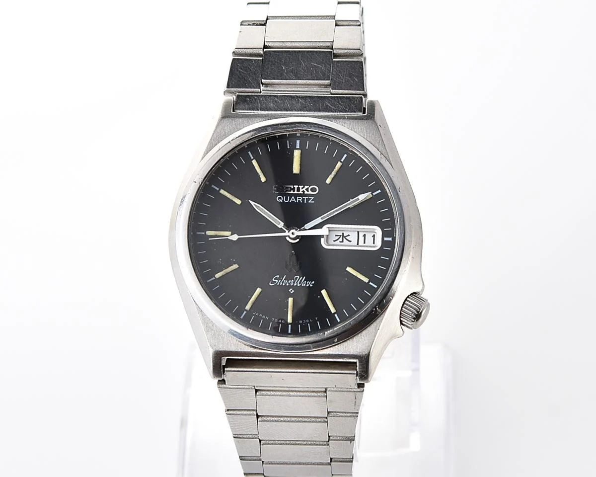 Vintage Seiko SilverWave Quartz - Classic JDM Black Dial Sports Watch from May 1979