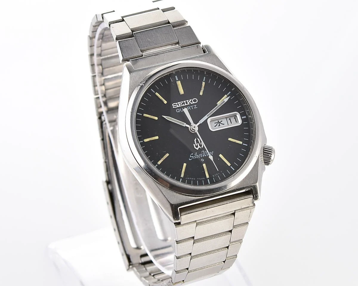 Vintage Seiko SilverWave Quartz - Classic JDM Black Dial Sports Watch from May 1979