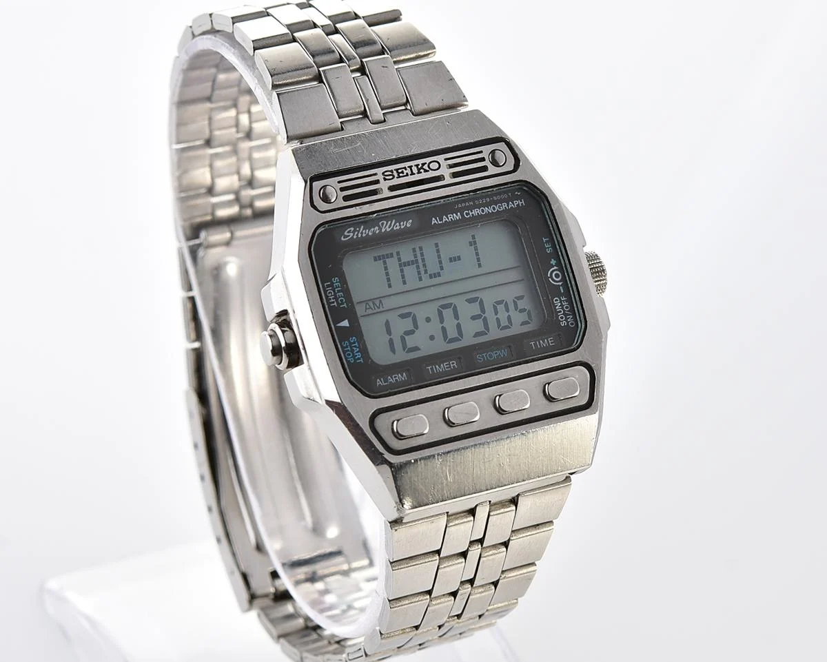 Rare Vintage Seiko SilverWave D229-5000 Dot Matrix Display - JDM Digital Innovation from September 1981!