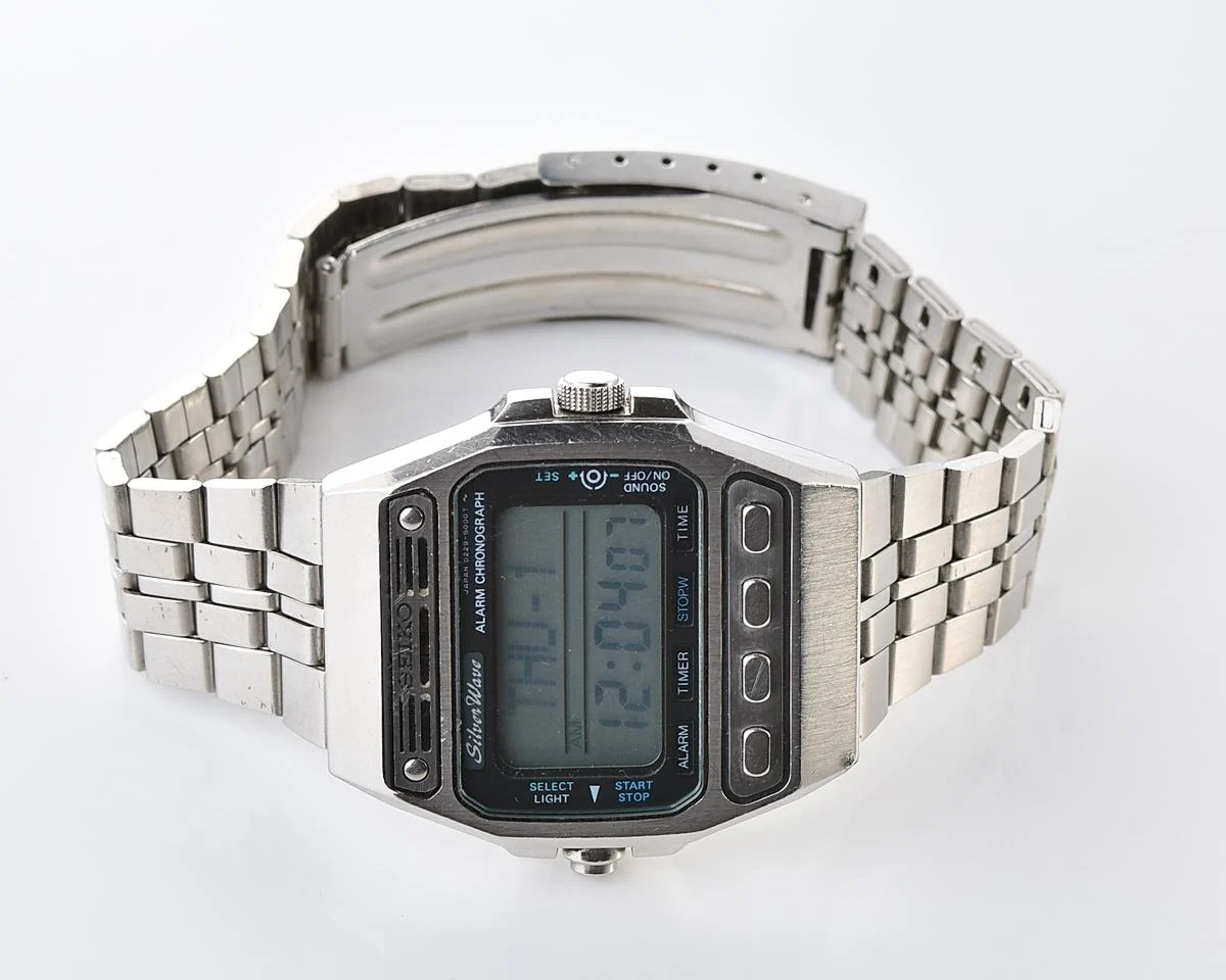 Rare Vintage Seiko SilverWave D229-5000 Dot Matrix Display - JDM Digital Innovation from September 1981!