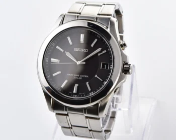 Seiko "Radio Wave Control" Solar JDM Exclusive - light-powered watch with automatic atomic time synchronization