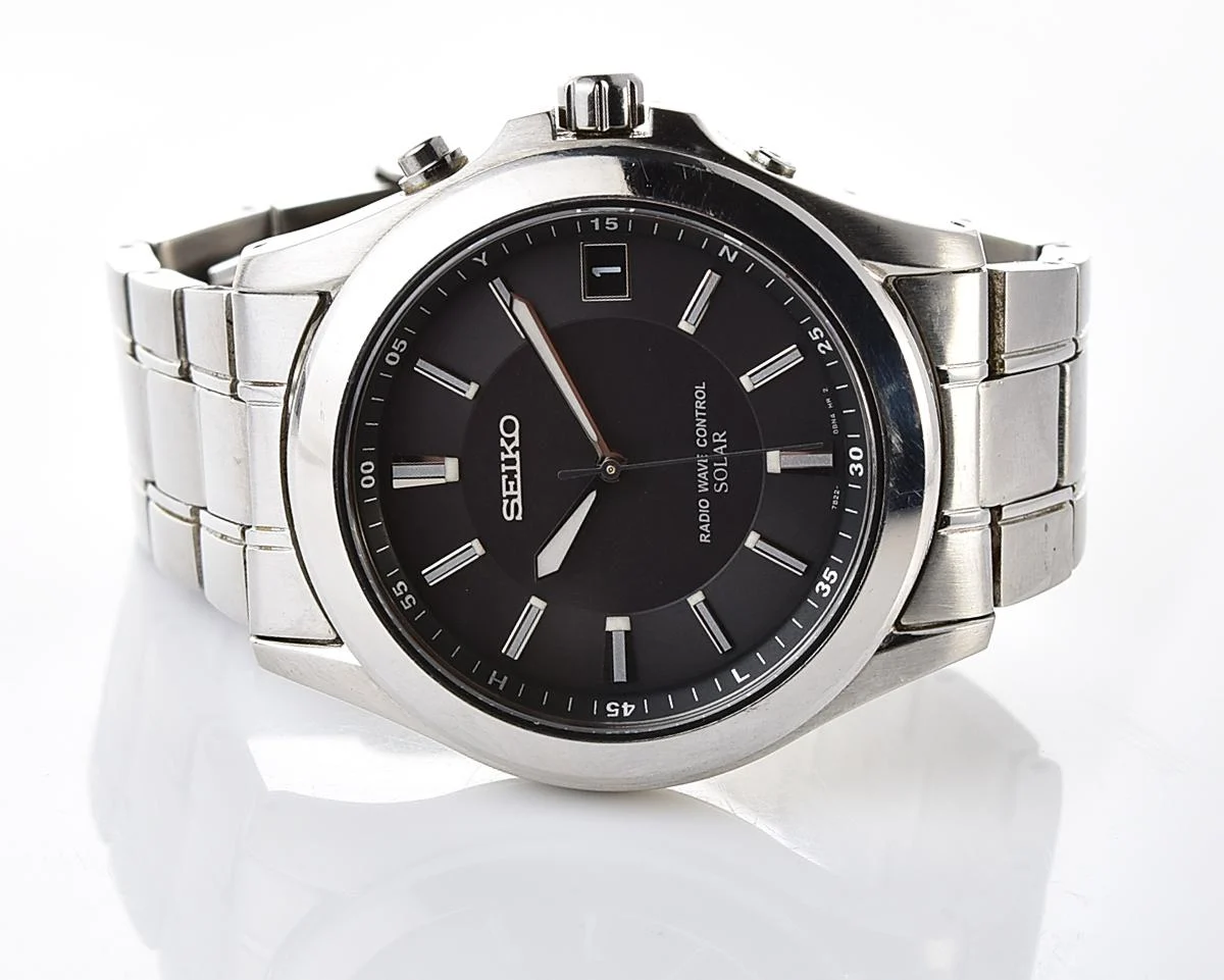 Seiko "Radio Wave Control" Solar JDM Exclusive - light-powered watch with automatic atomic time synchronization