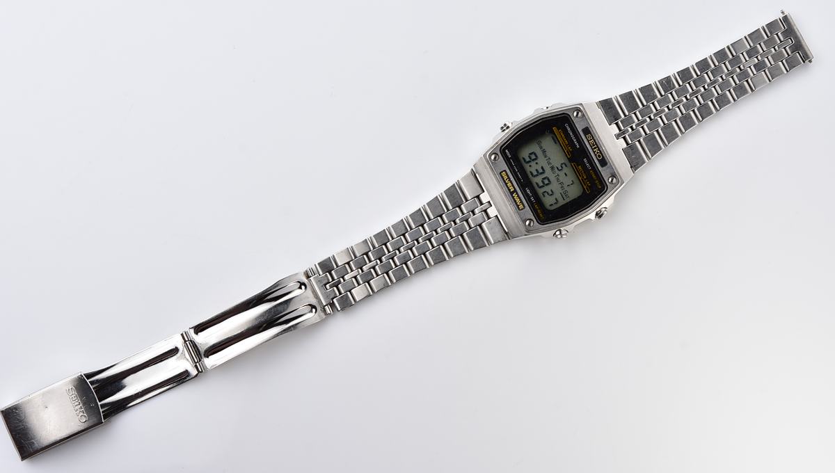 Vintage Seiko Silver Wave A229-5050 Digital Chronograph, from
