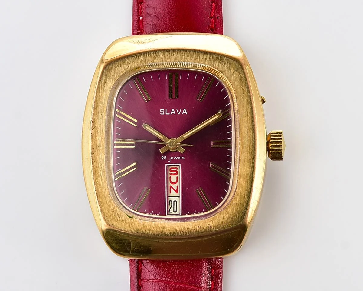Large Soviet mechanical vintage watch Slava "Fridge" with vertical calendar