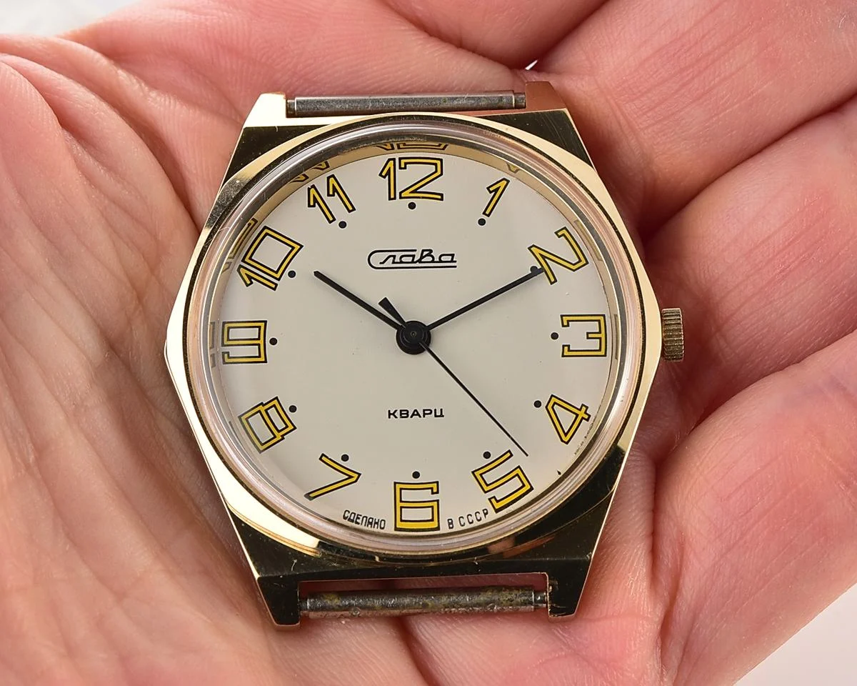 TIME CAPSULE: Soviet Slava with quartz movement – New Old Stock (NOS)!