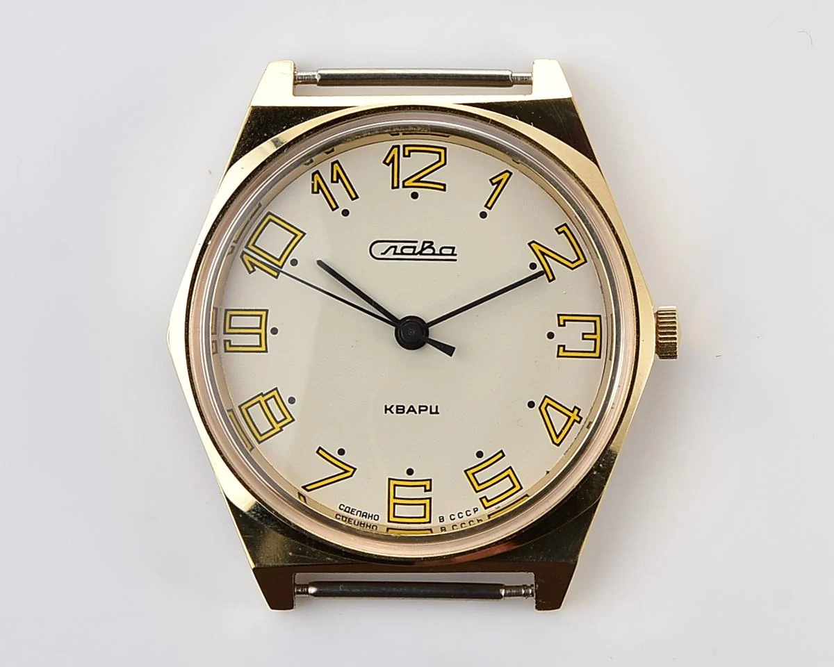 TIME CAPSULE: Soviet Slava with quartz movement – New Old Stock (NOS)!