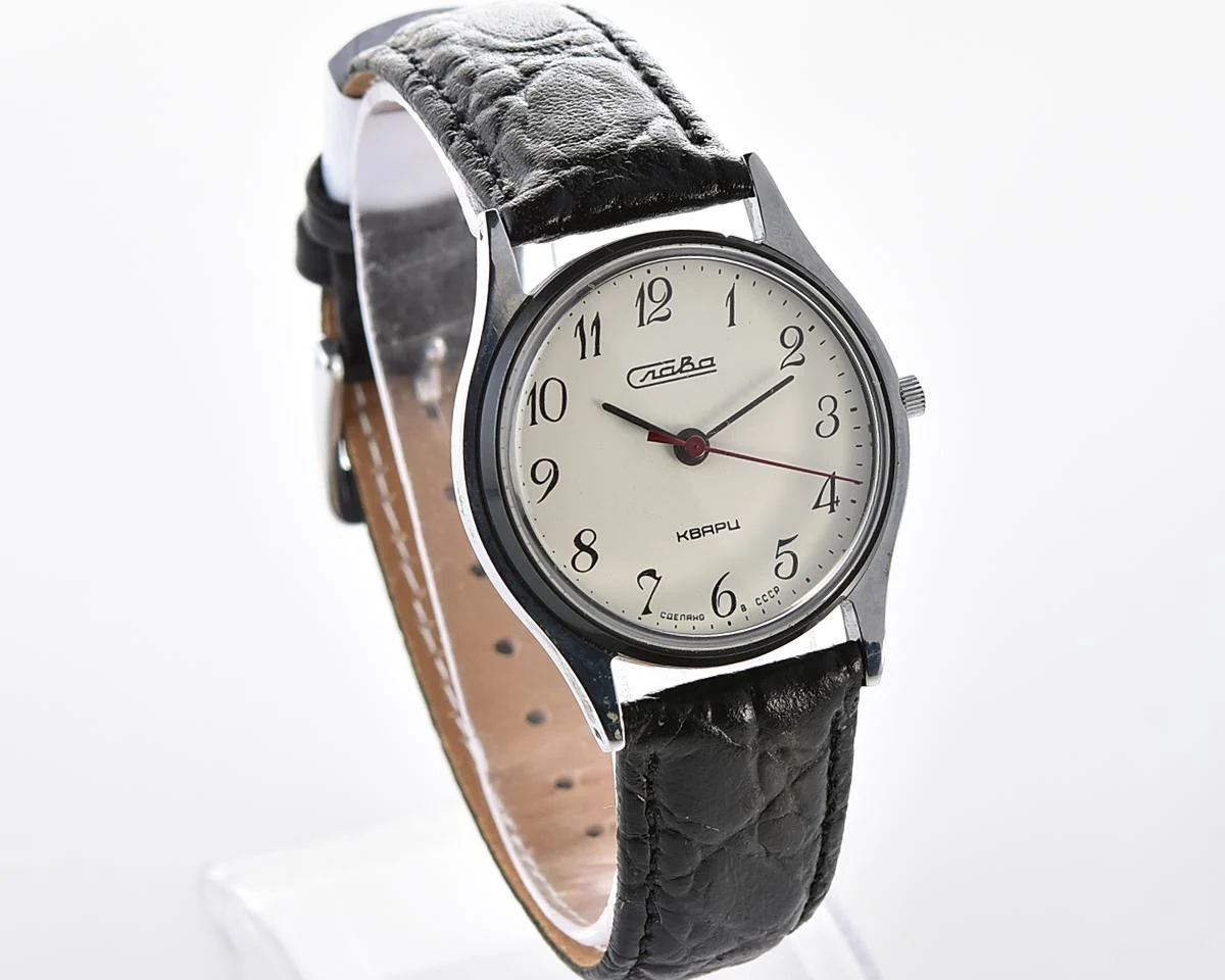 Excellent Soviet Slava wristwatch with quartz movement