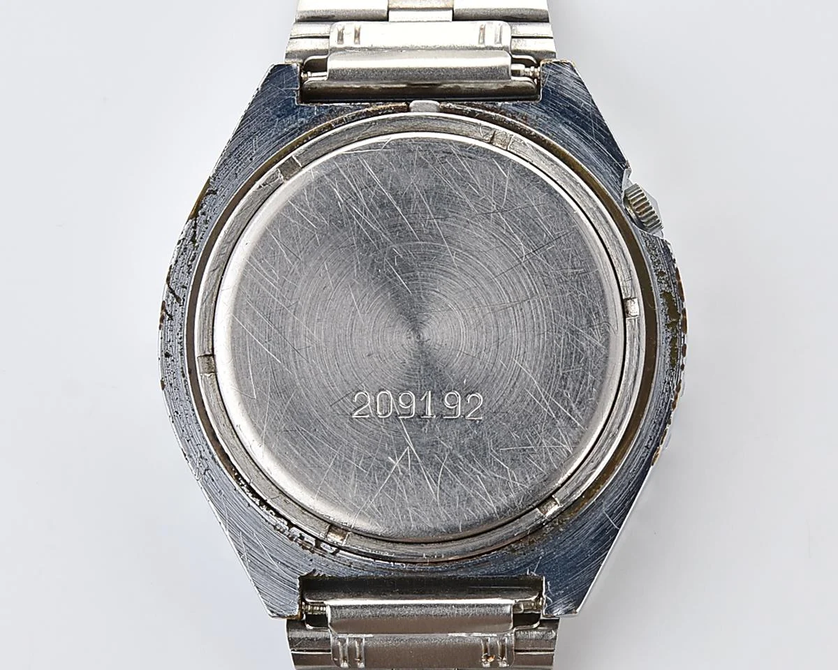 Large Soviet Slava wristwatch with quartz movement