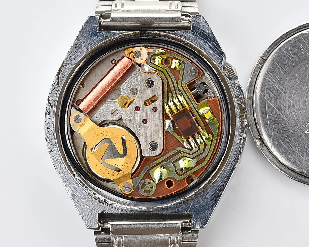 Large Soviet Slava wristwatch with quartz movement