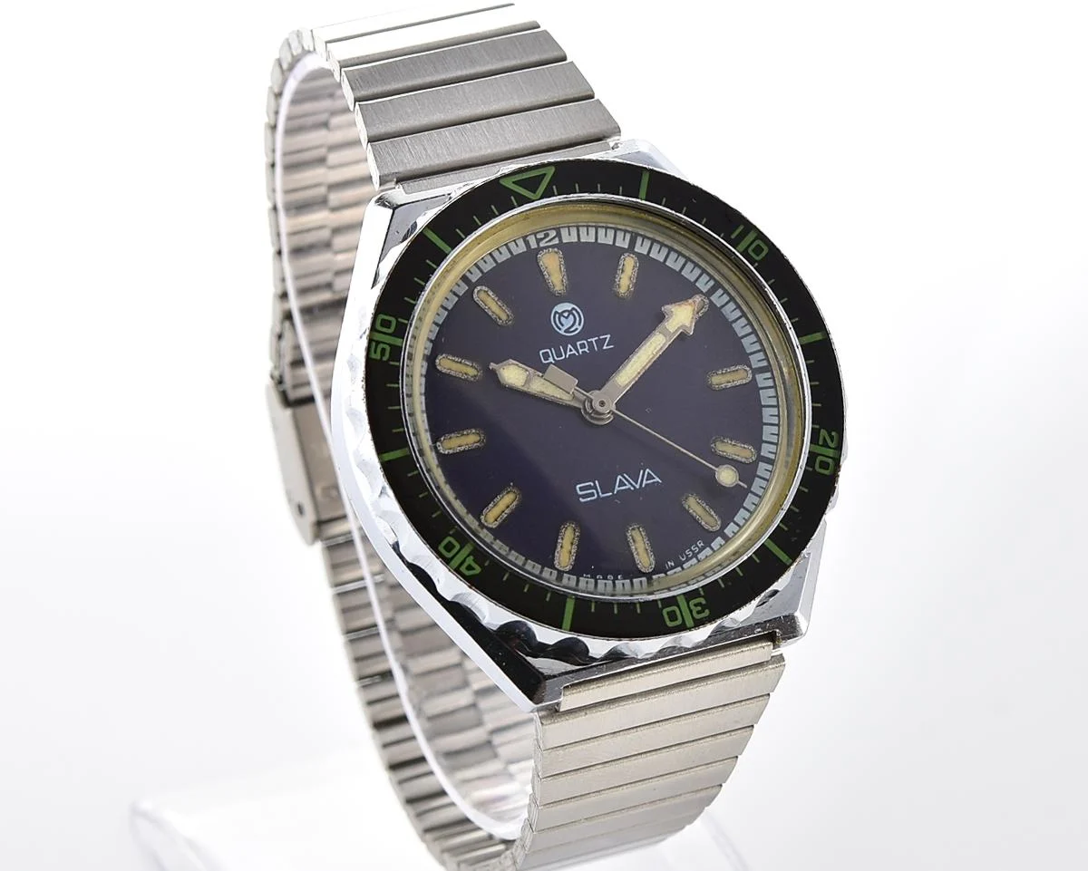 Large Soviet Slava wristwatch with quartz movement