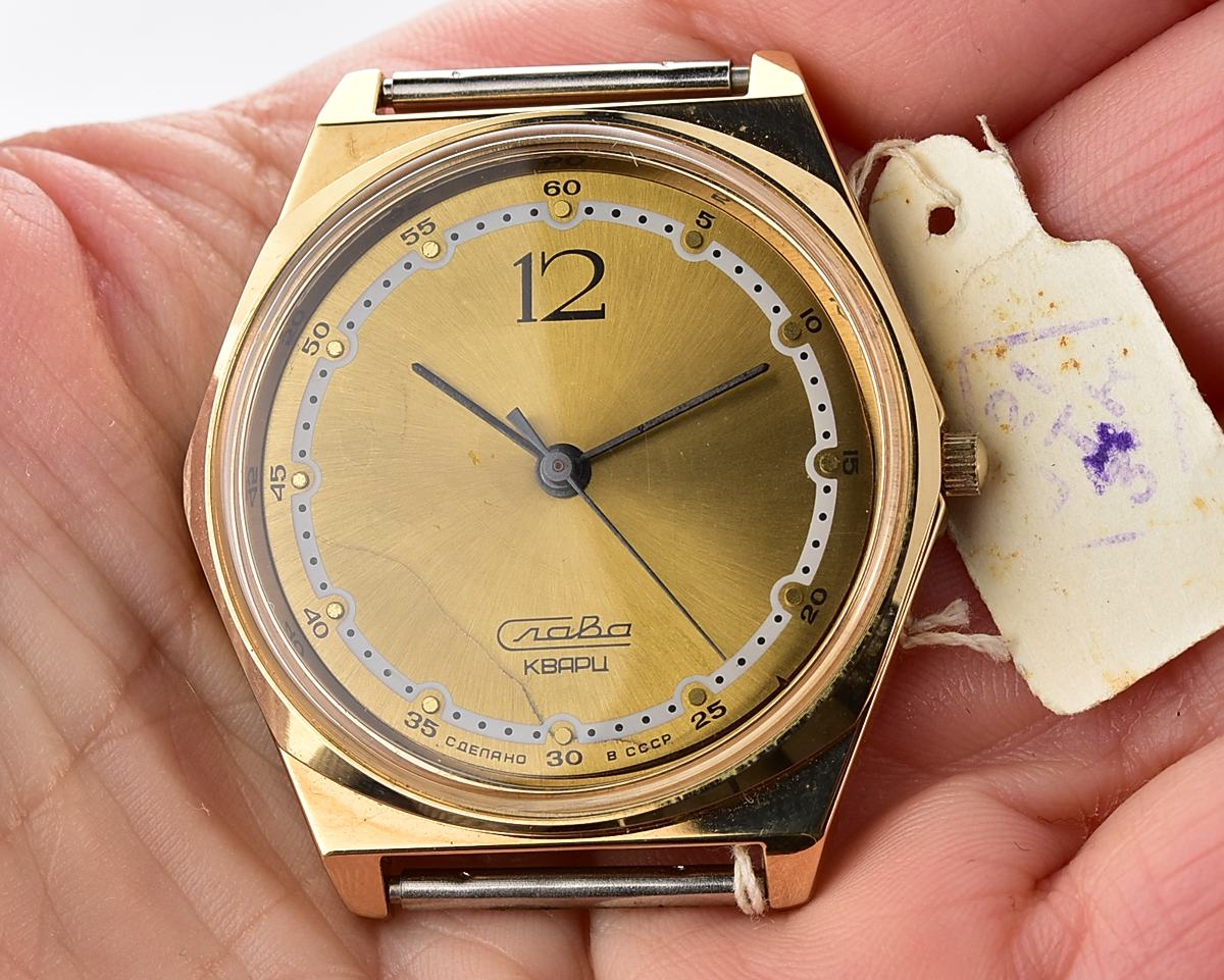 TIME CAPSULE: Automatic soviet SLAVA with quartz movement – New Old Stock(NOS)!